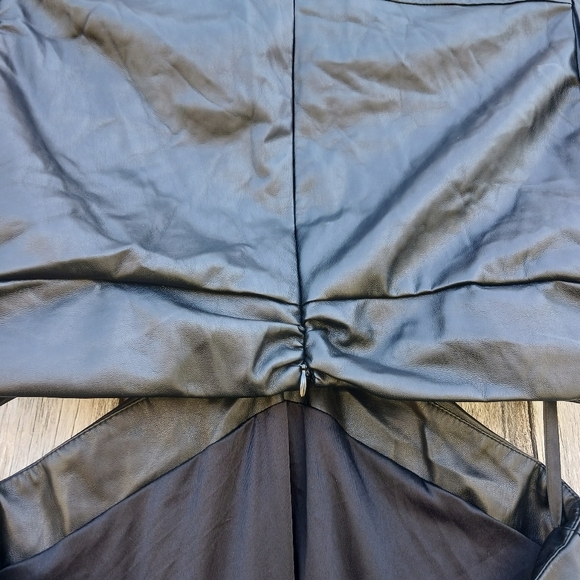 Jason Wu  Faux Leather Black Front‎ Knot Cut Out Mini Dress Womens Sz Large NWT - Picture 4 of 8